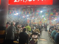 -正南齊北重庆老火锅(光华村直营店)