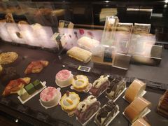 -星巴克臻选(广州好世界广场店)