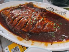 -七的湖·晚芳亭·阳澄湖农家菜·大闸蟹(莲花岛店)
