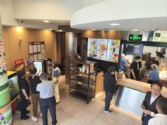 -麦当劳(展览路店)