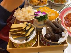 -旧街市鲜货老火锅(大光路店)