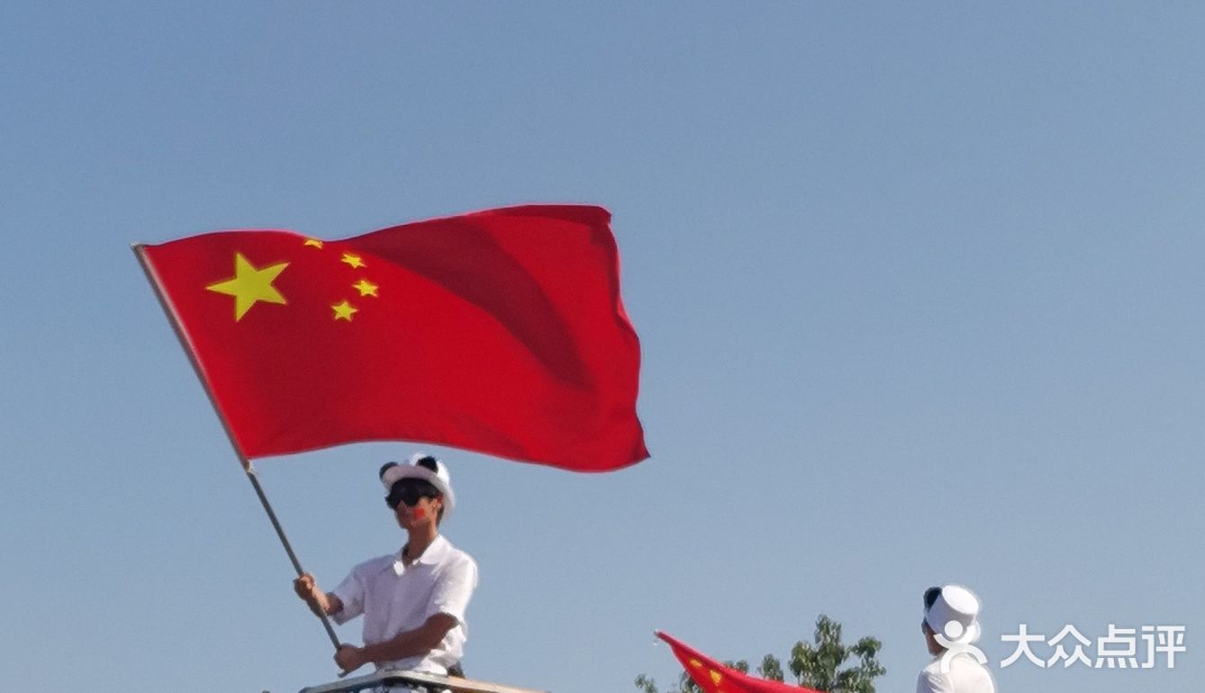 武汉欢乐谷街头艺术节强势来袭～十一特别节目《打码头》激情开演