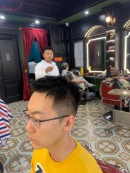 -豪帅男士理容馆