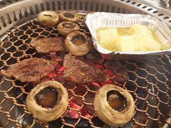 -炙忧烤肉屋(中国铁建广场店)