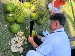 -三亚湾海居雅高铂尔曼度假酒店