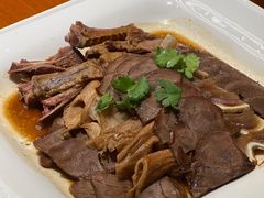 -鸿星花园酒家(银亿家园店)