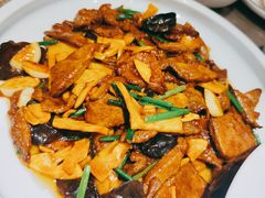 -闫府私房菜·老字号(恒隆店)