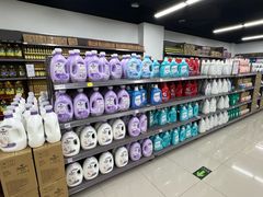 -家乐福(四元桥购物中心店)