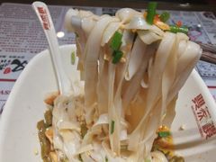 -双燕楼·手工馄饨·汤面小吃(世纪汇店)