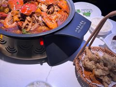 -徐记小怪兽肉蟹煲店(哈西万达金街店)