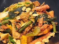 -醉人椒麻辣香锅(王府井喜悦店)