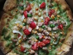 泰式绿咖喱鸡肉比萨-达美乐比萨(良乡大学城店)