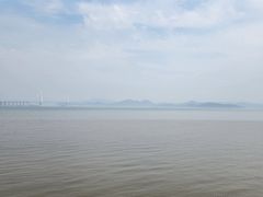 -鹰龙海畔度假酒店(咸祥店)