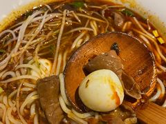 -麻婆婆白家肥肠粉(海岸城店)