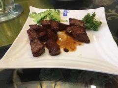 -名汇粤菜馆(黄兴路店)