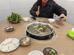 -黑竹沟新场牛肉火锅