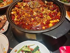 -辣尚瘾·烤鱼·新川菜(交大直营店)