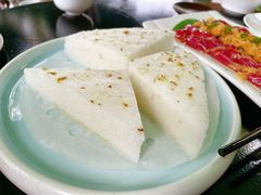 桂花白糖糕-悦湖公馆