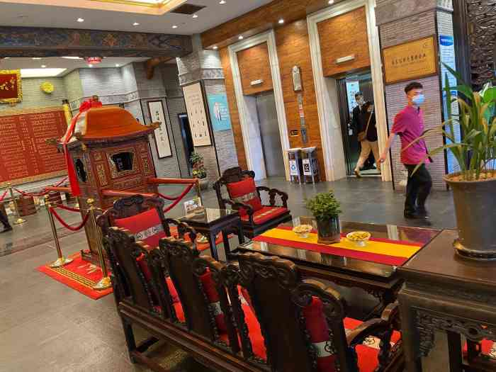 宁波状元楼酒店(和义路店)-"朋友推荐我来吃的老字号 打个车拖着箱子