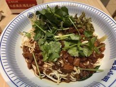 -遇见小面(白云机场T2安检外店)