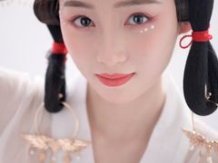-金夫人化妆摄影职业培训学校