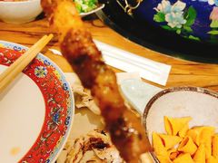 -毛辣果·贵州红酸汤牛肉火锅(西单店)
