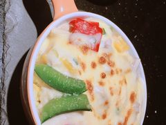 -more than meow吴止猫主题餐厅(承德 中船汇店)