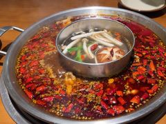 -巴隆门重庆老火锅(太湖路店)