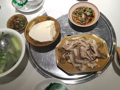 -盐井记·自贡美蛙鲜锅兔(中和店)