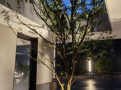 -铜锣湾·有麝自然香(渝北财富中心店)