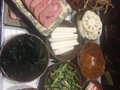 -周幺妹重庆老火锅(银泰城总店)