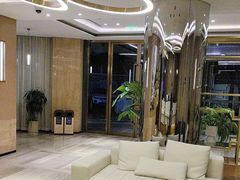 -上海外滩老码头亚朵酒店