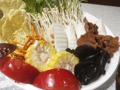 -八珍玉食鸡煲·打边炉(印象城店)