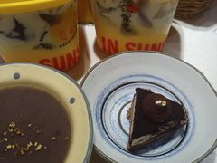 -暖食光·台式家庭餐厅·生日主题店(万达店)