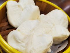 蜜汁叉烧包-东江海鲜酒家(艺都分店)