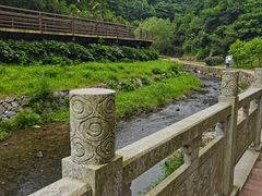 -梅岭月亮湾山体公园
