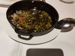 橄榄油香蒜虾仁-ELROJO红·西班牙餐厅(中骏世界城店)
