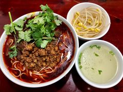 红烧牛肉米线➕杂酱-朱儿面庄(洋河三路店)