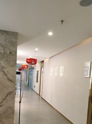 -脸博士医疗美容·眼鼻整形·抗衰中心