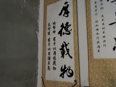 -荒岛实景沉浸密室(江汉路1店)