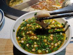 -吃城都·鱼蛙火锅(西玉龙街店)