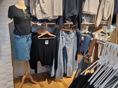 -Brandy Melville