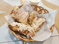 -麦田工坊(月湖店)