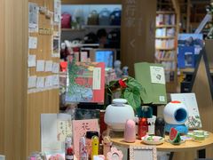 -百新书局(尚悦湾店)