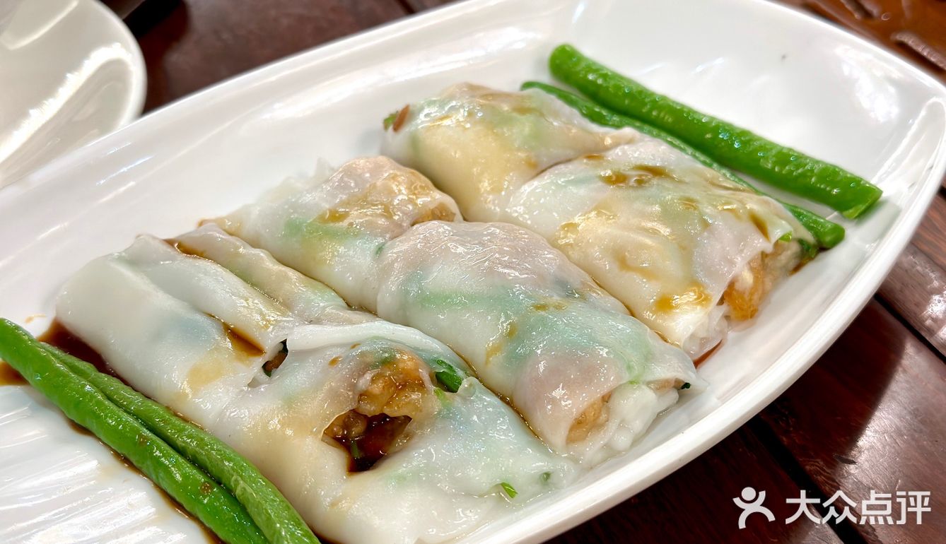 几百人一起吃个早饭！｜菜品出品和服务都算很稳定！