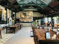 -喜洲吧·江畔老船厂·庭院餐厅(喜临院店)