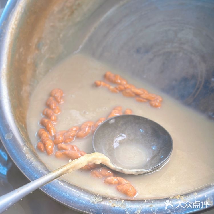 陕菜·食话丨西安早餐的老古董---麻花油茶🫕