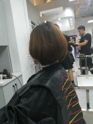 -CUT CUT Hair Salon