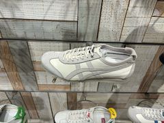 -Onitsuka Tiger(港汇恒隆广场店)