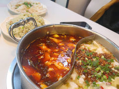 -德林酸菜鱼火锅(南丹店)